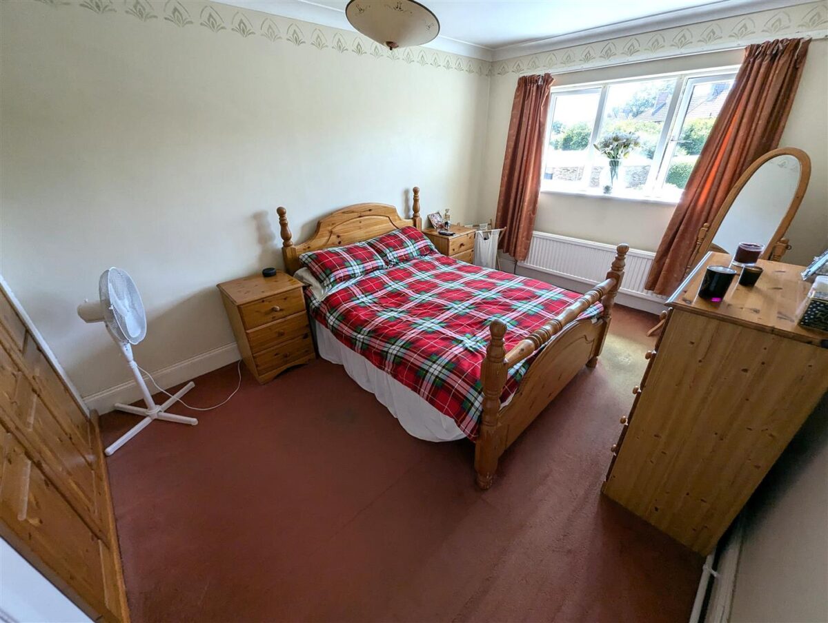 Westfields Road, Corby