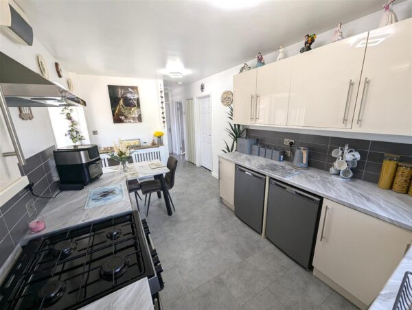 Baltic Close, Corby