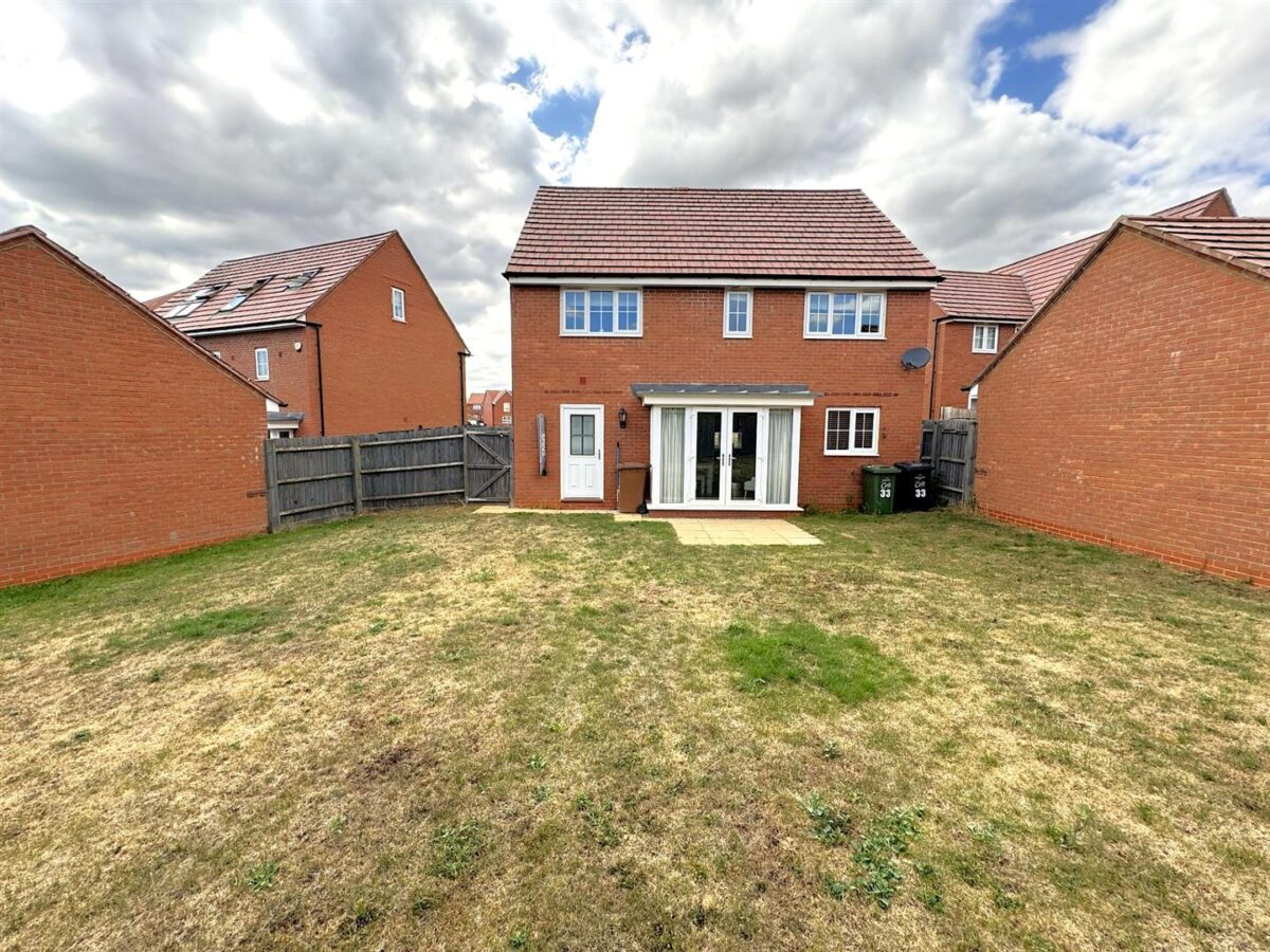Stanley Close, Corby