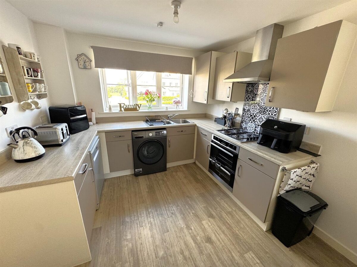 Airfield Way, Weldon, Corby
