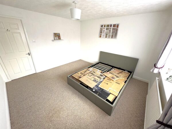 Hoppet Close, Great Oakley, Corby