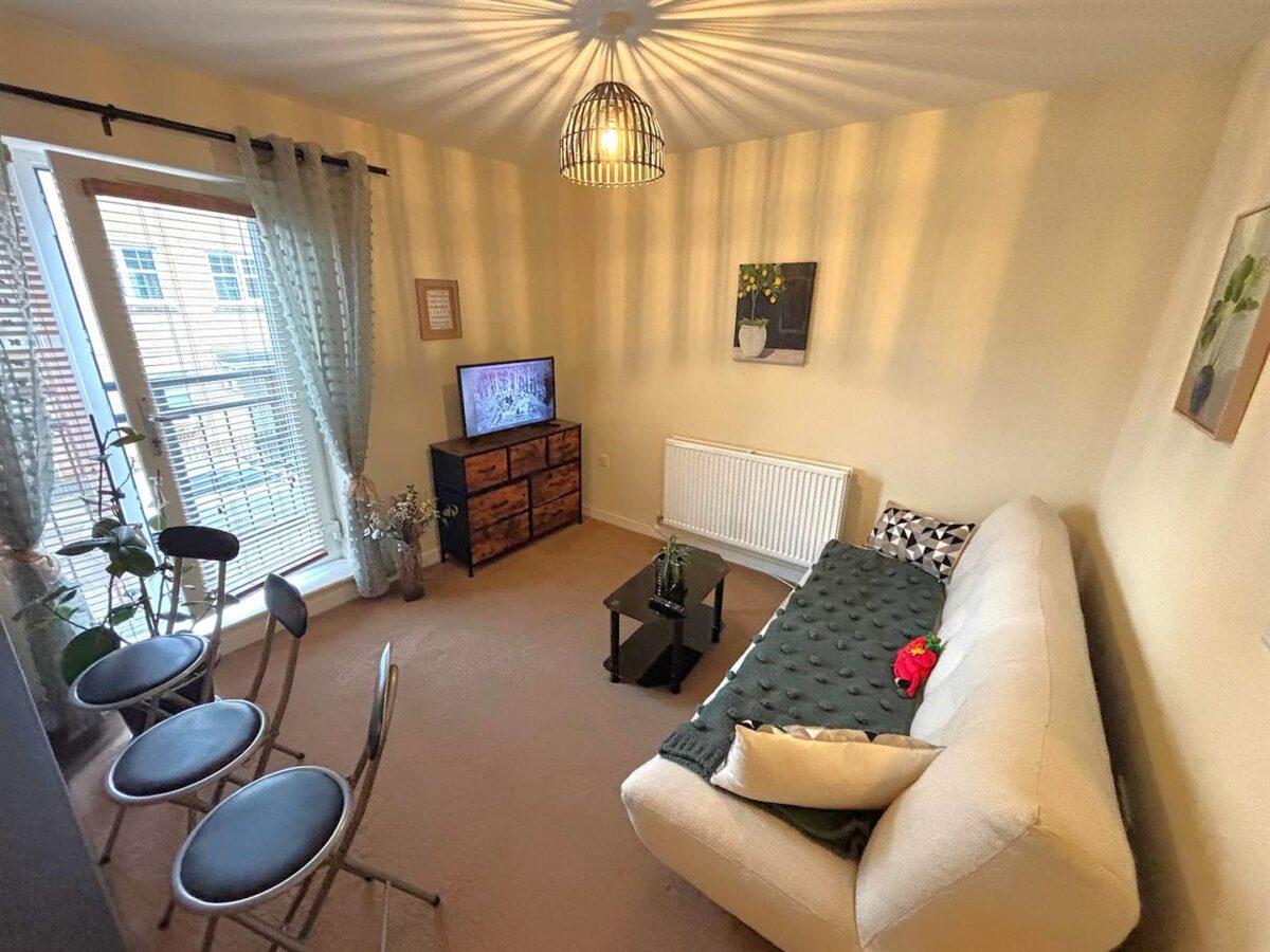 Gunnell Road, Corby
