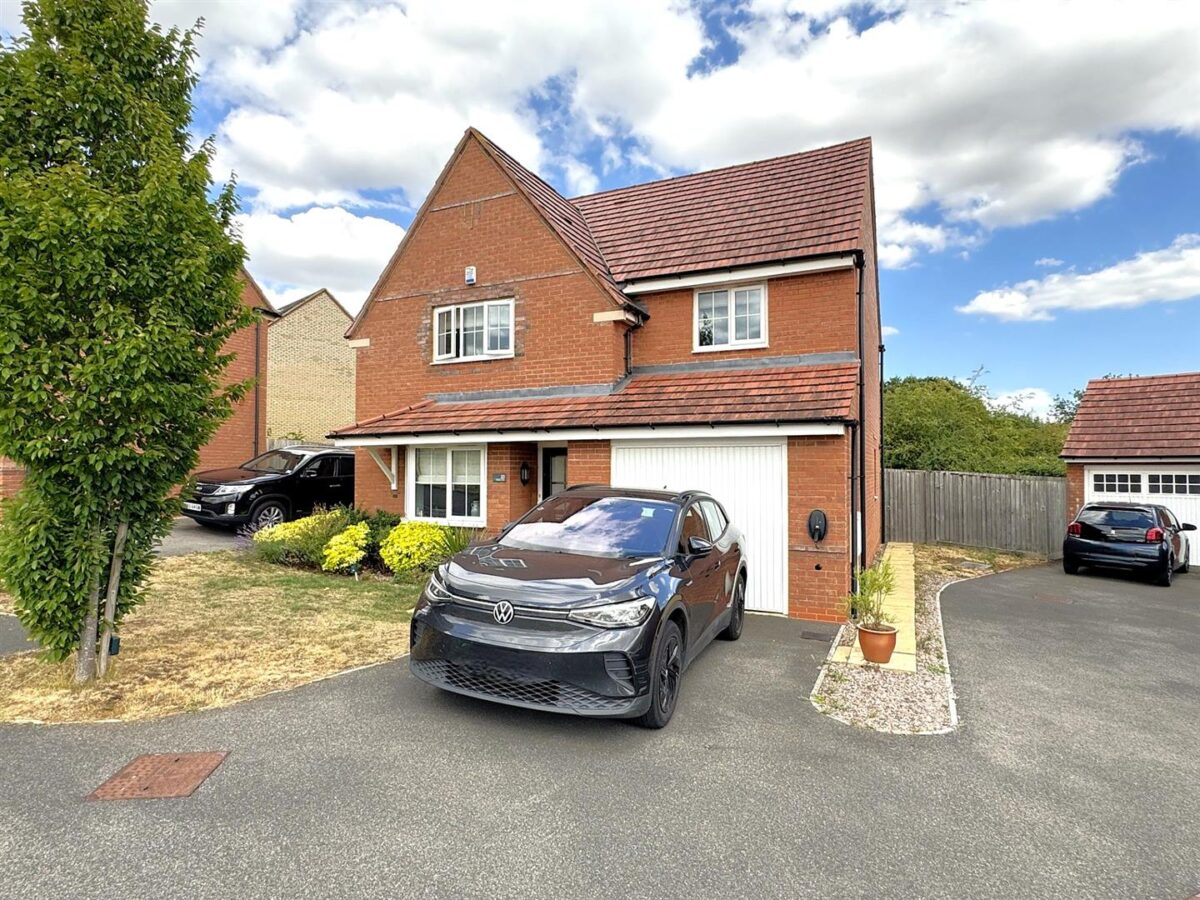 Stanley Close, Corby