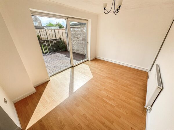 Thurso Walk, Corby