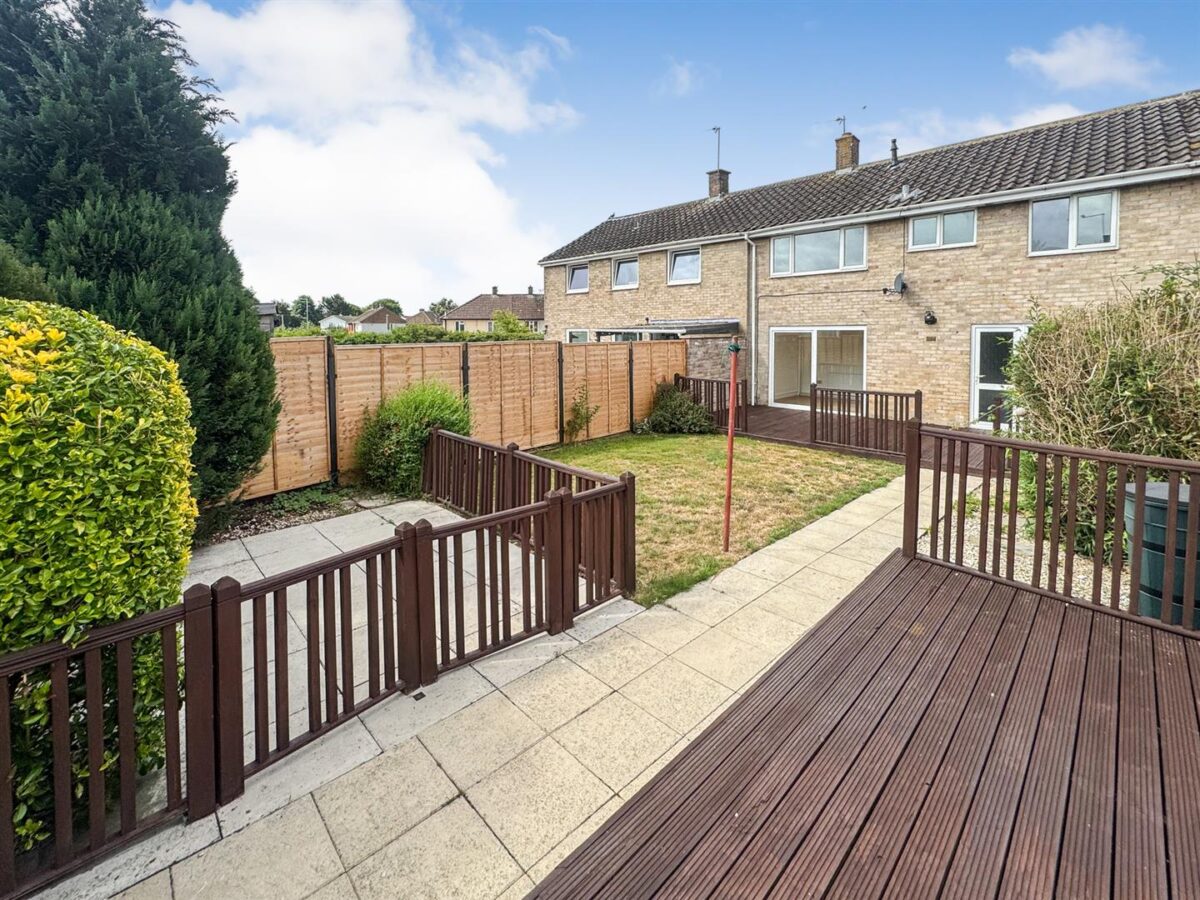 Thurso Walk, Corby