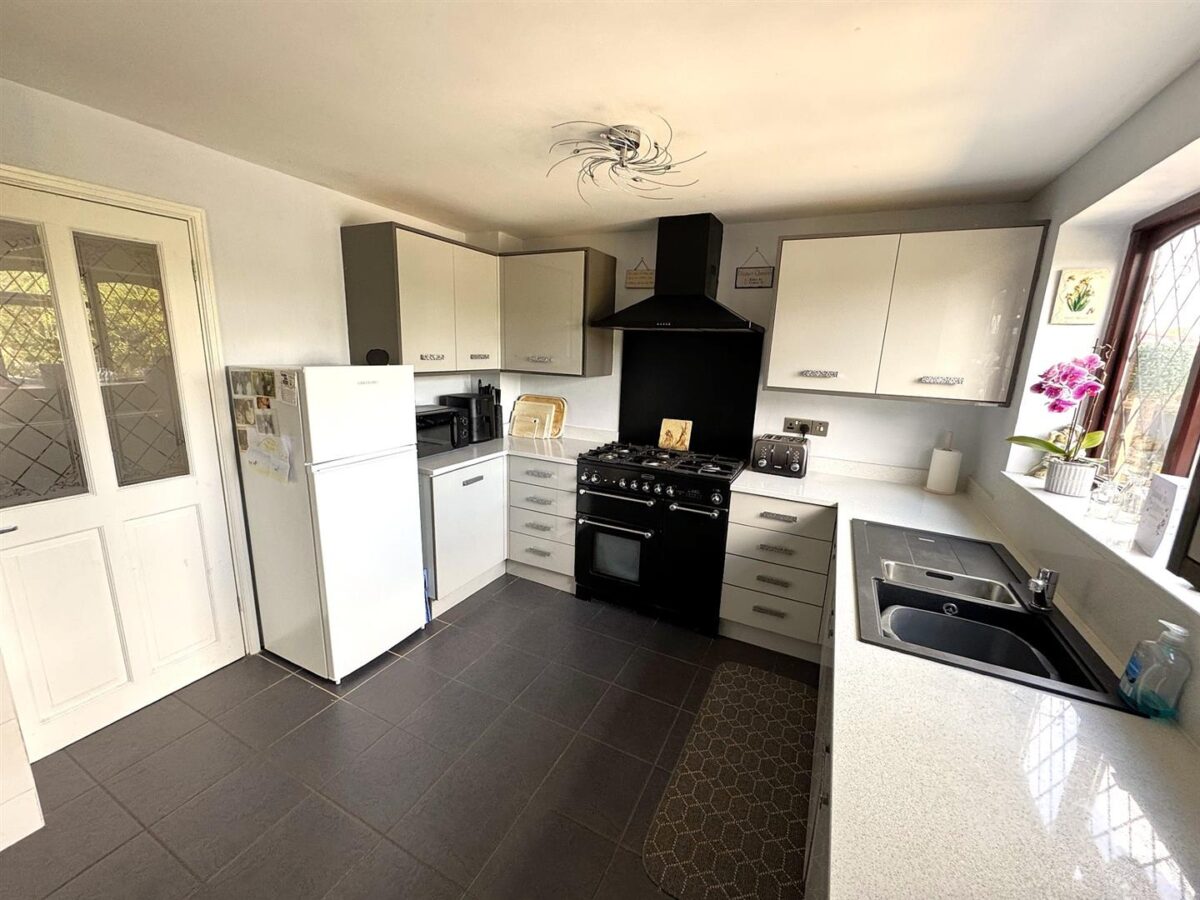 Hoppet Close, Great Oakley, Corby