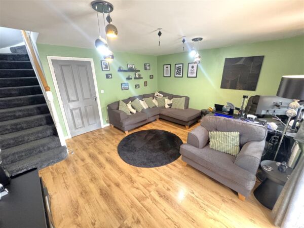 Wren Close, Corby