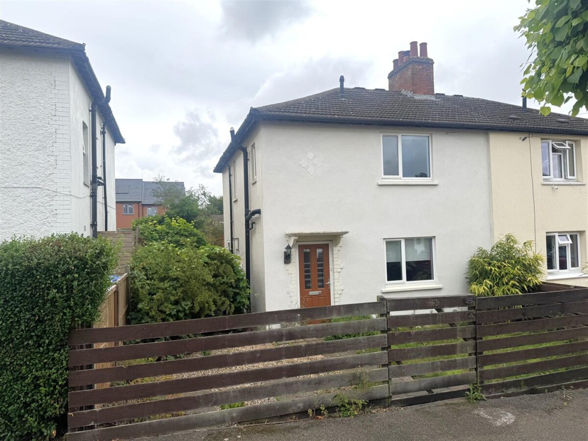 Alexandra Road, Desborough, Kettering