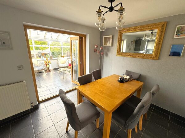 Hoppet Close, Great Oakley, Corby