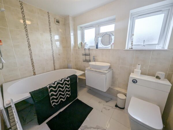 Selsey Road, Corby