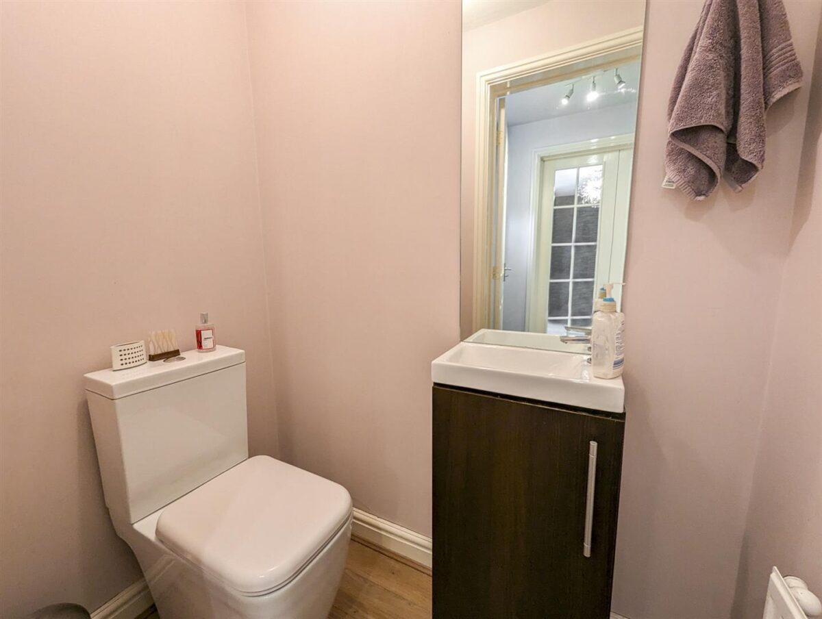 Thrush Close, Corby
