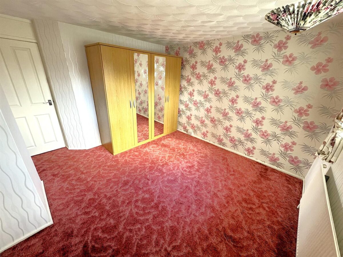 Cambridge Avenue, Corby