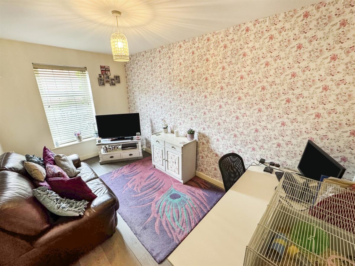 Conyger Close, Great Oakley, Corby