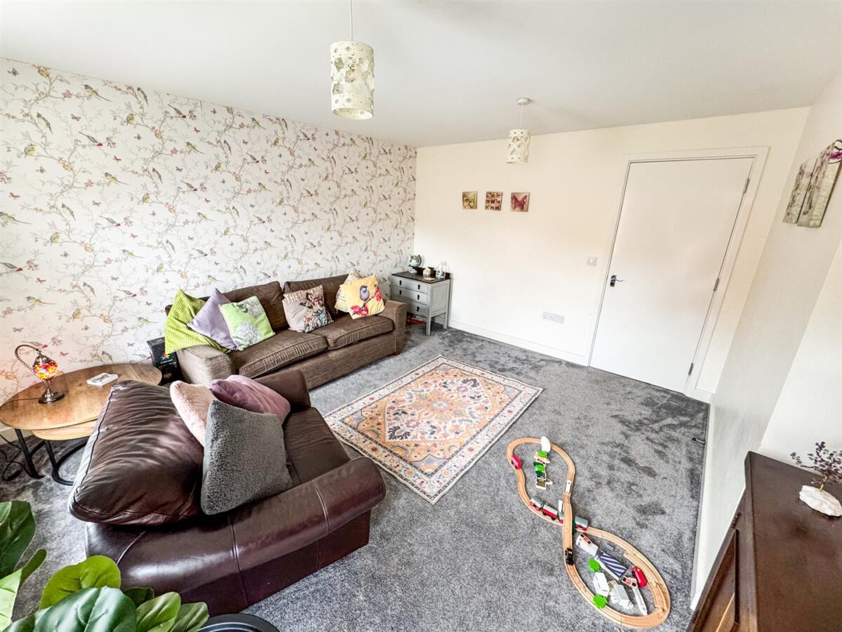 Conyger Close, Great Oakley, Corby