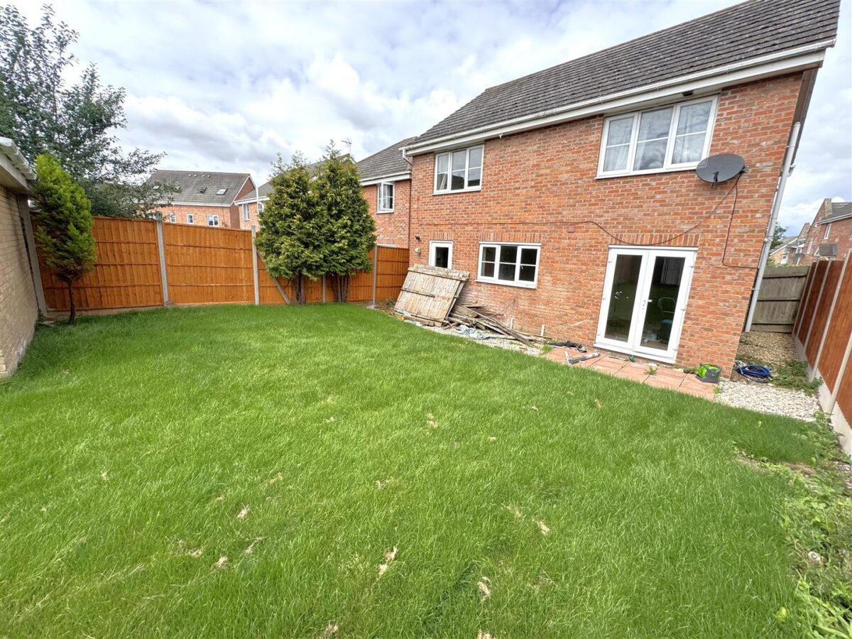 Rochester Road, Corby