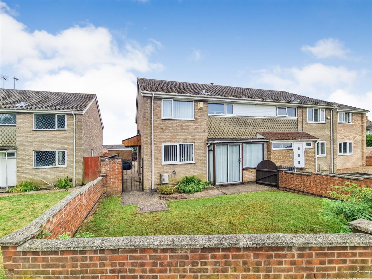 Humber Walk, Corby