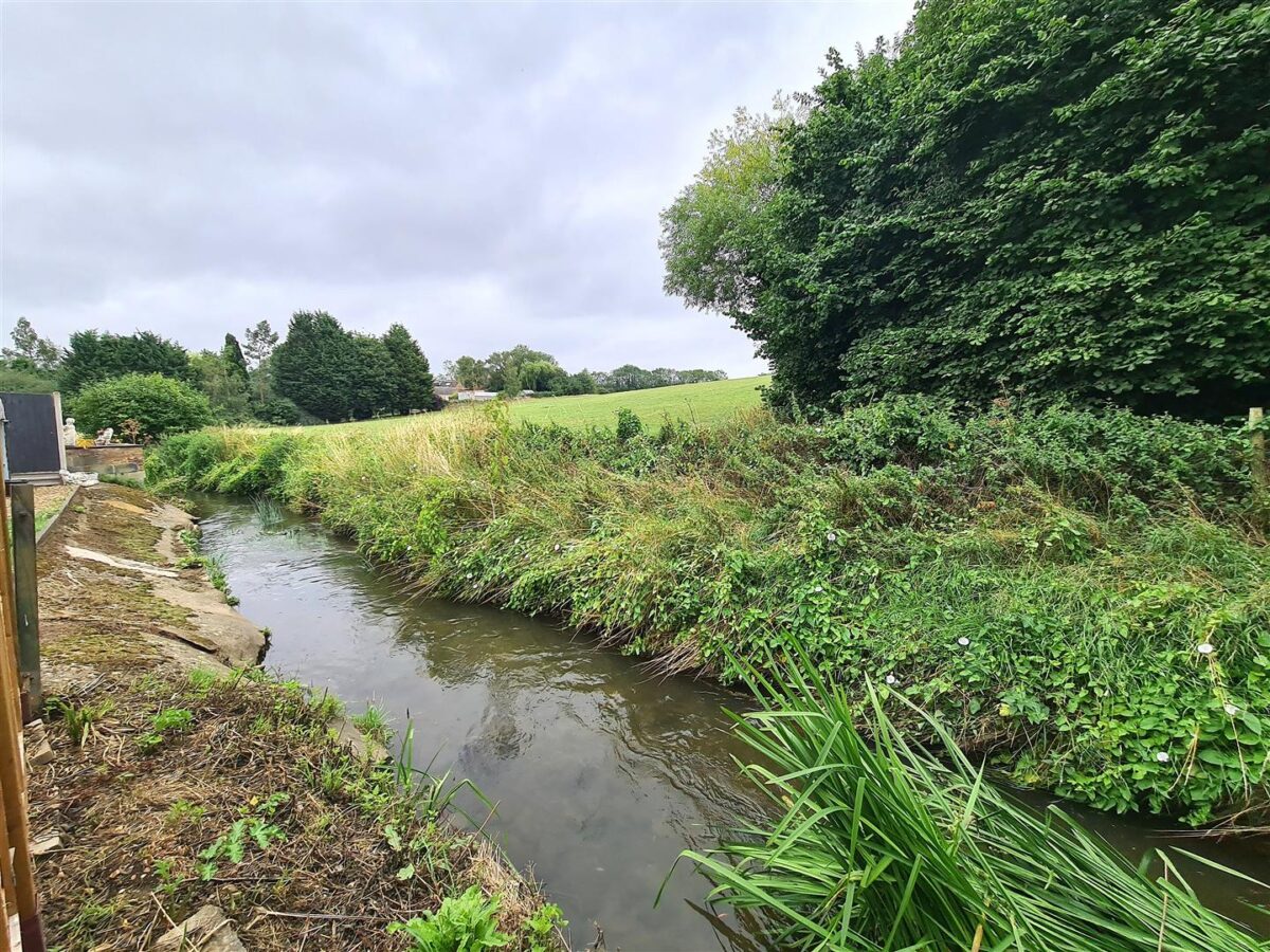 Hillside Crescent, Weldon, Corby