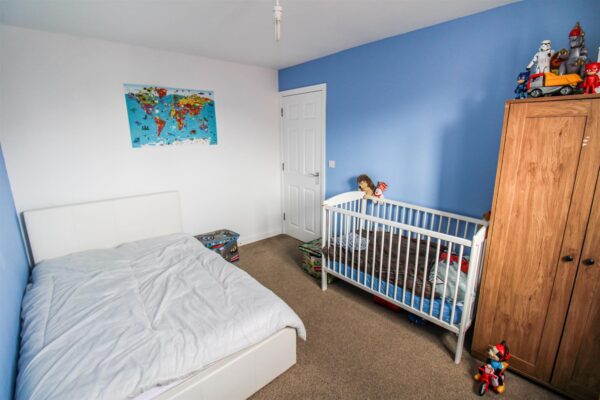 Eydon Drive, Corby