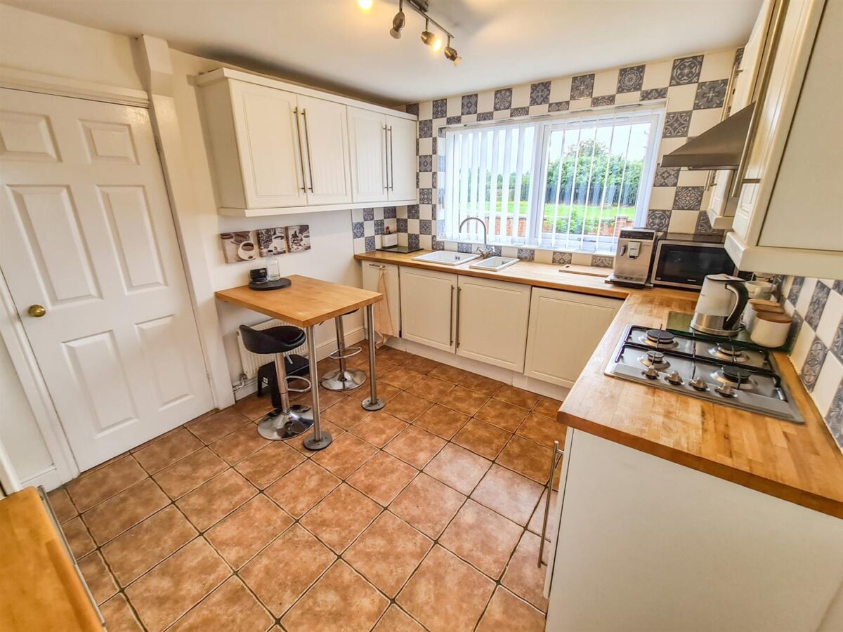 Humber Walk, Corby