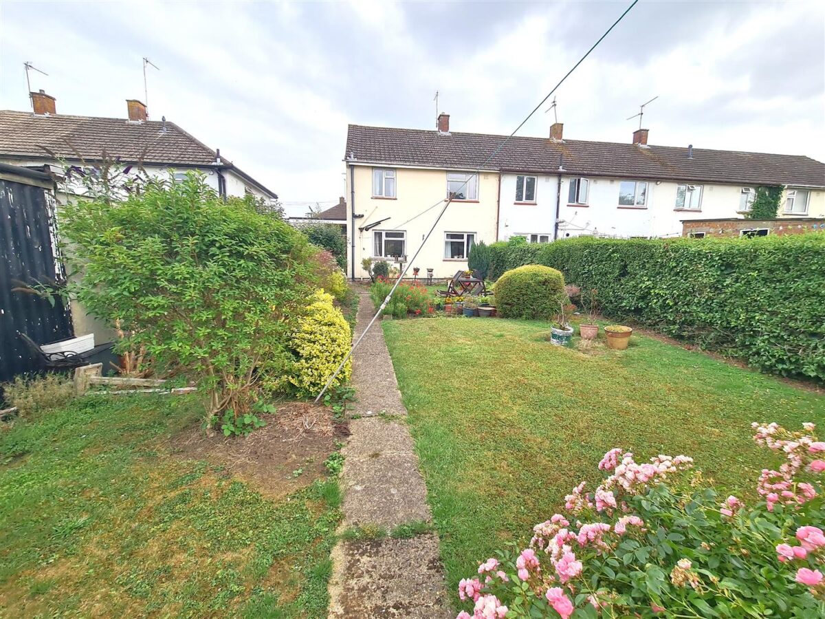 Lindisfarne Road, Corby