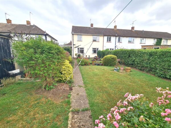 Lindisfarne Road, Corby