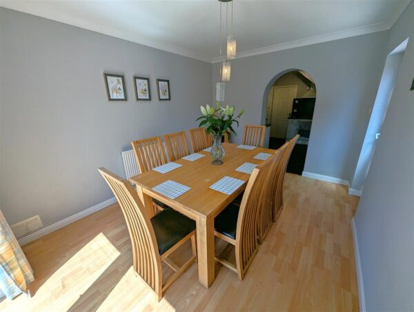 Westfields Road, Corby