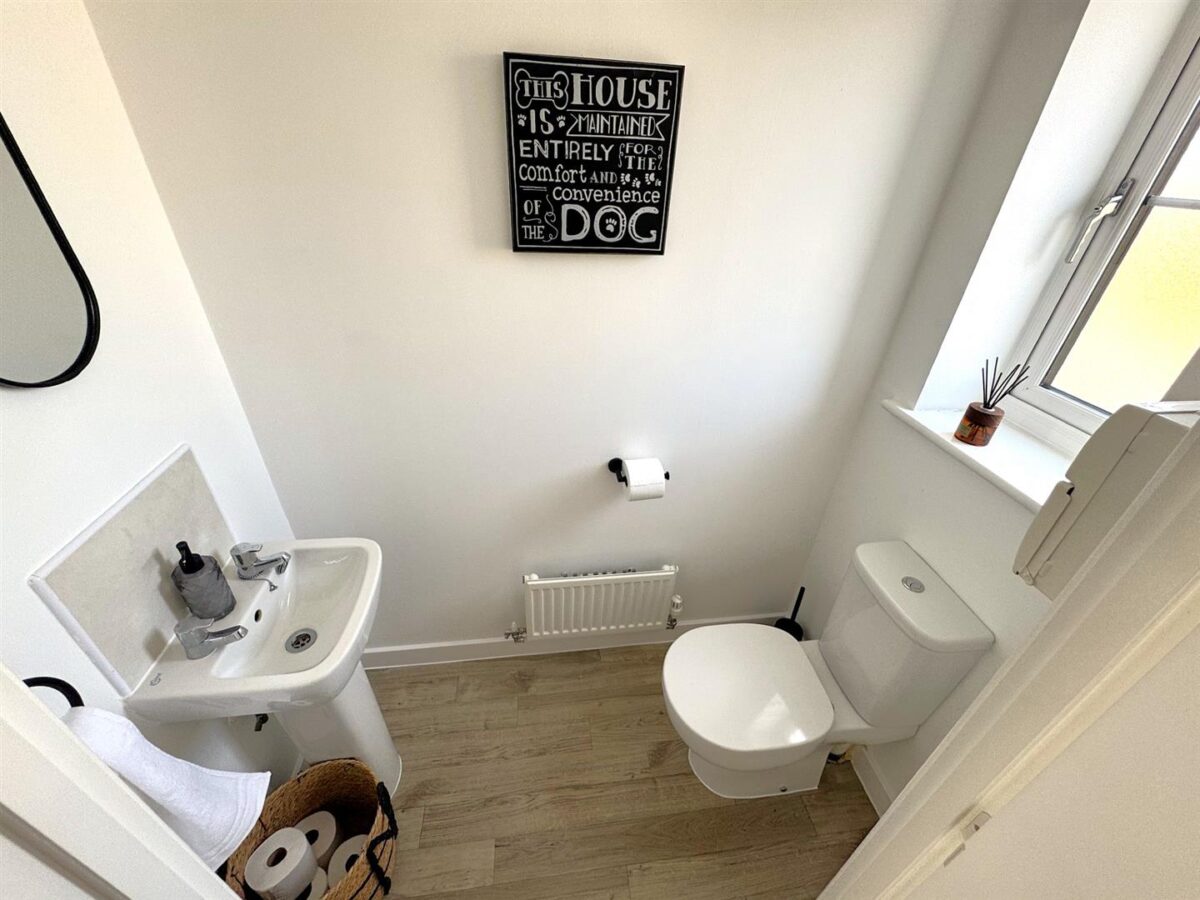 Airfield Way, Weldon, Corby