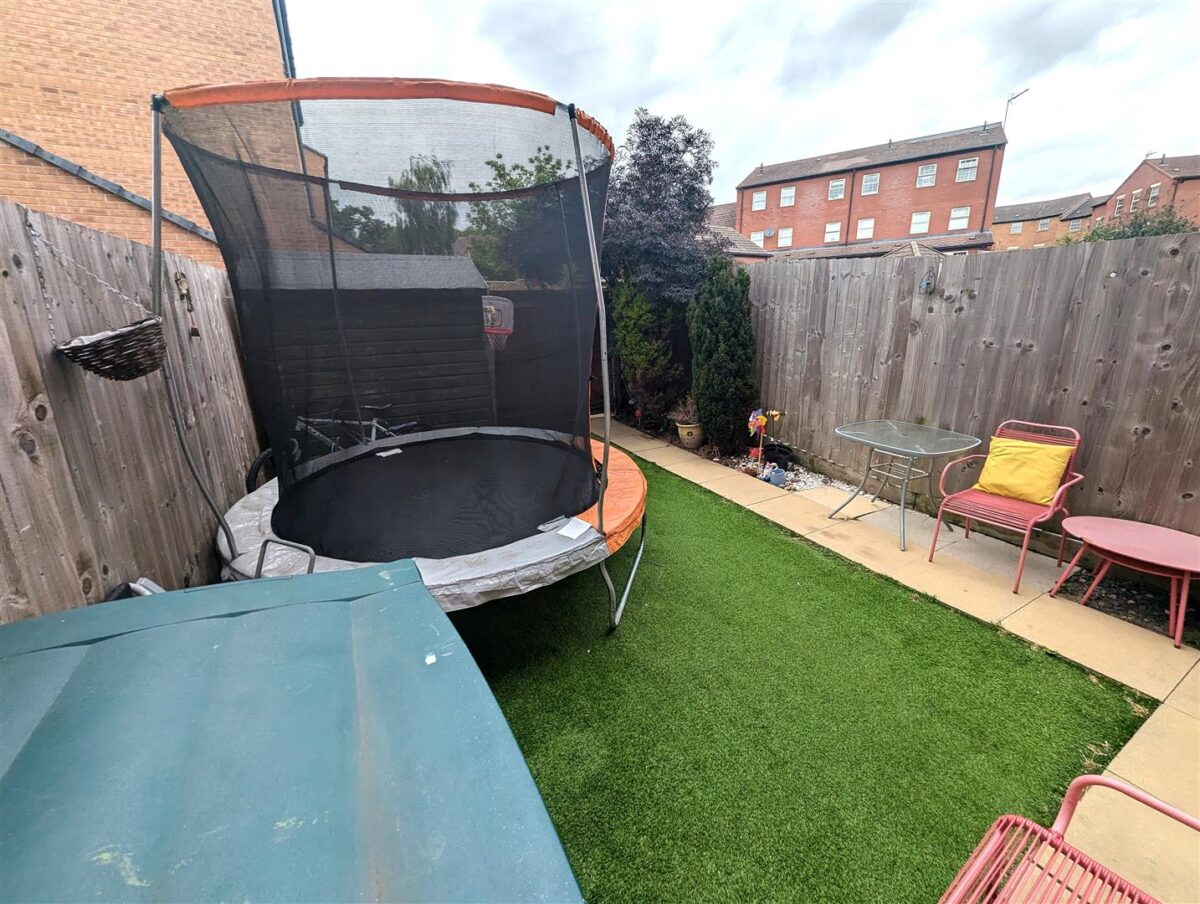 Conyger Close, Great Oakley, Corby