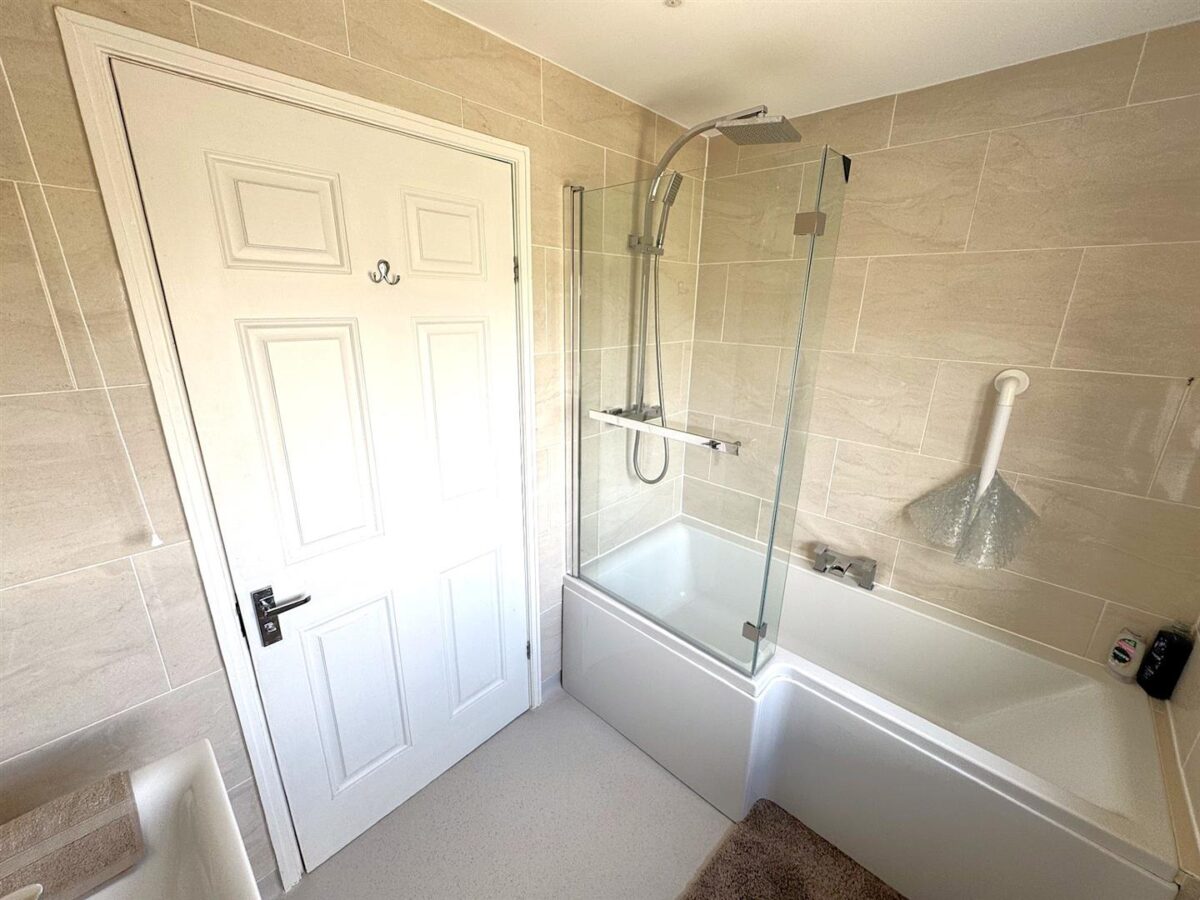 Hoppet Close, Great Oakley, Corby