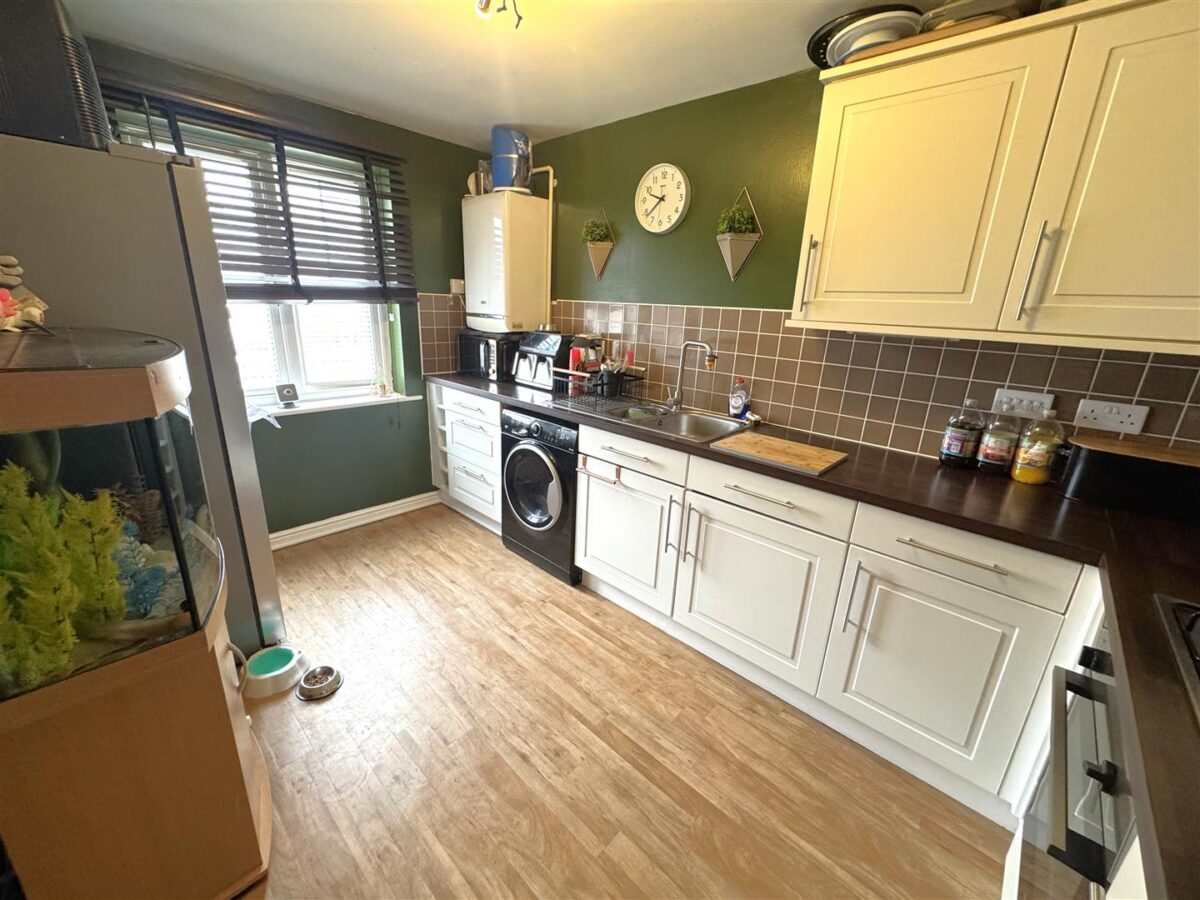 Wren Close, Corby