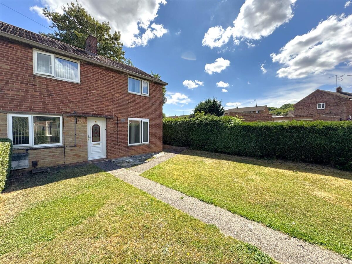 Cambridge Avenue, Corby
