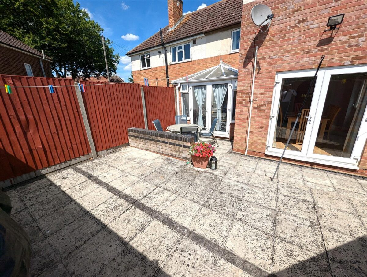 Westfields Road, Corby