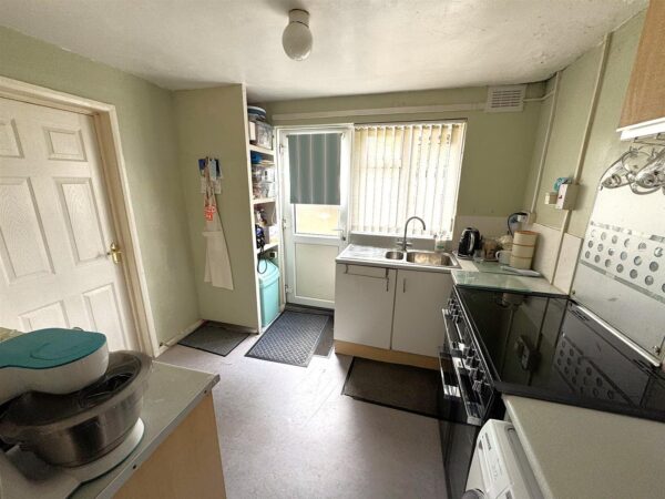 Stuart Road, Corby