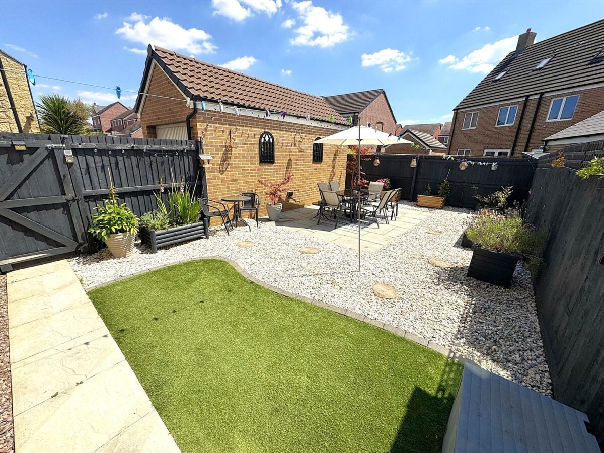 Airfield Way, Weldon, Corby