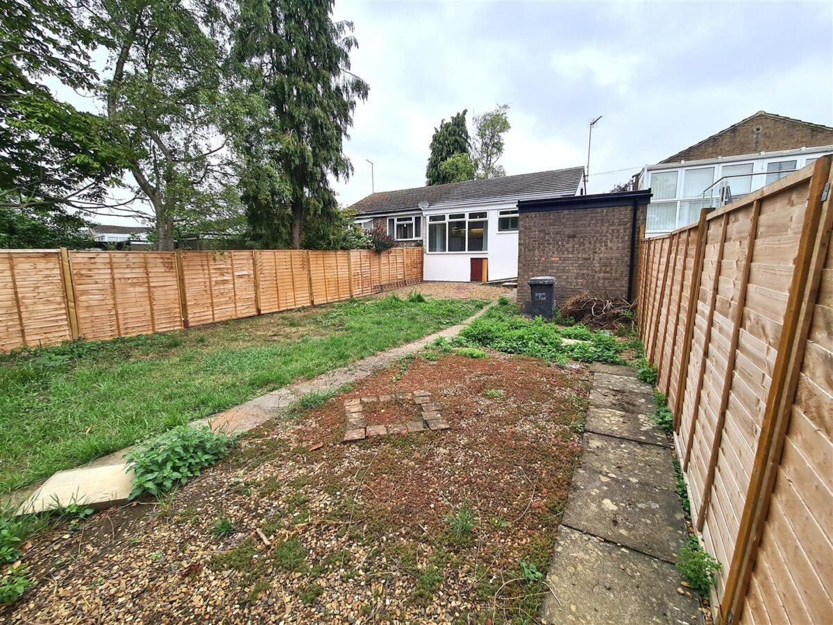 Hillside Crescent, Weldon, Corby