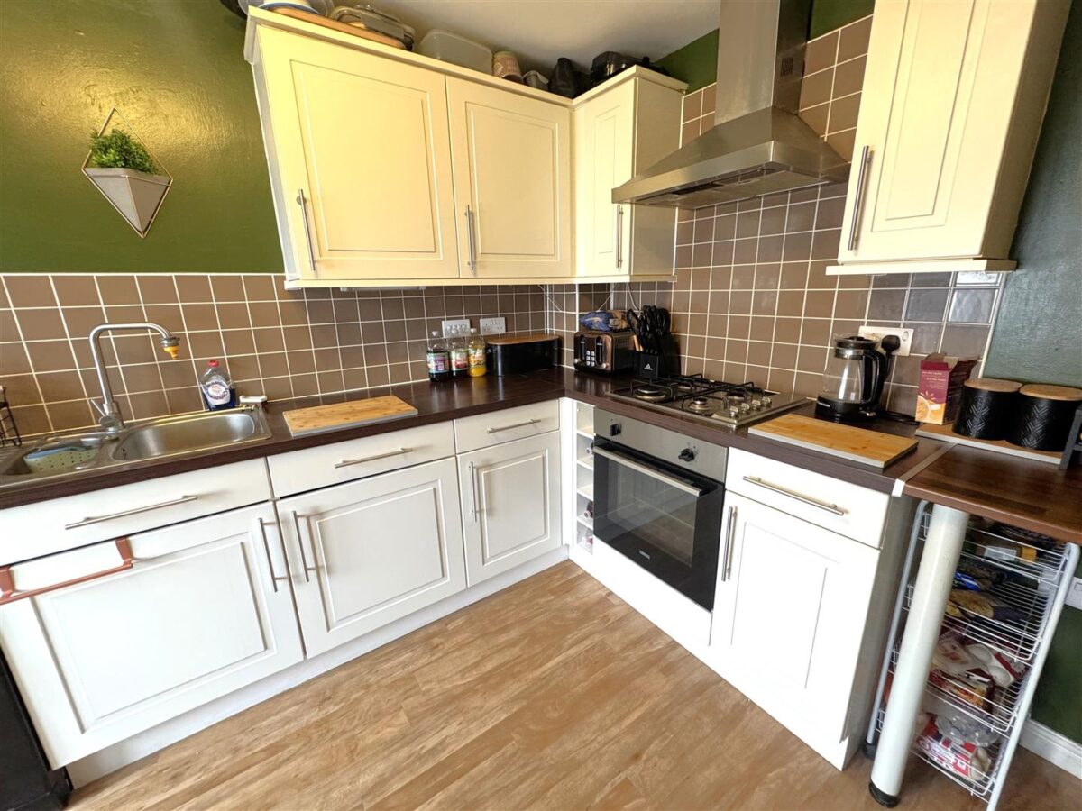 Wren Close, Corby