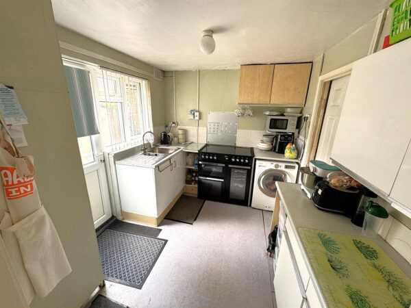 Stuart Road, Corby
