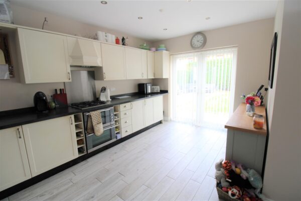 Westfields Road, Corby