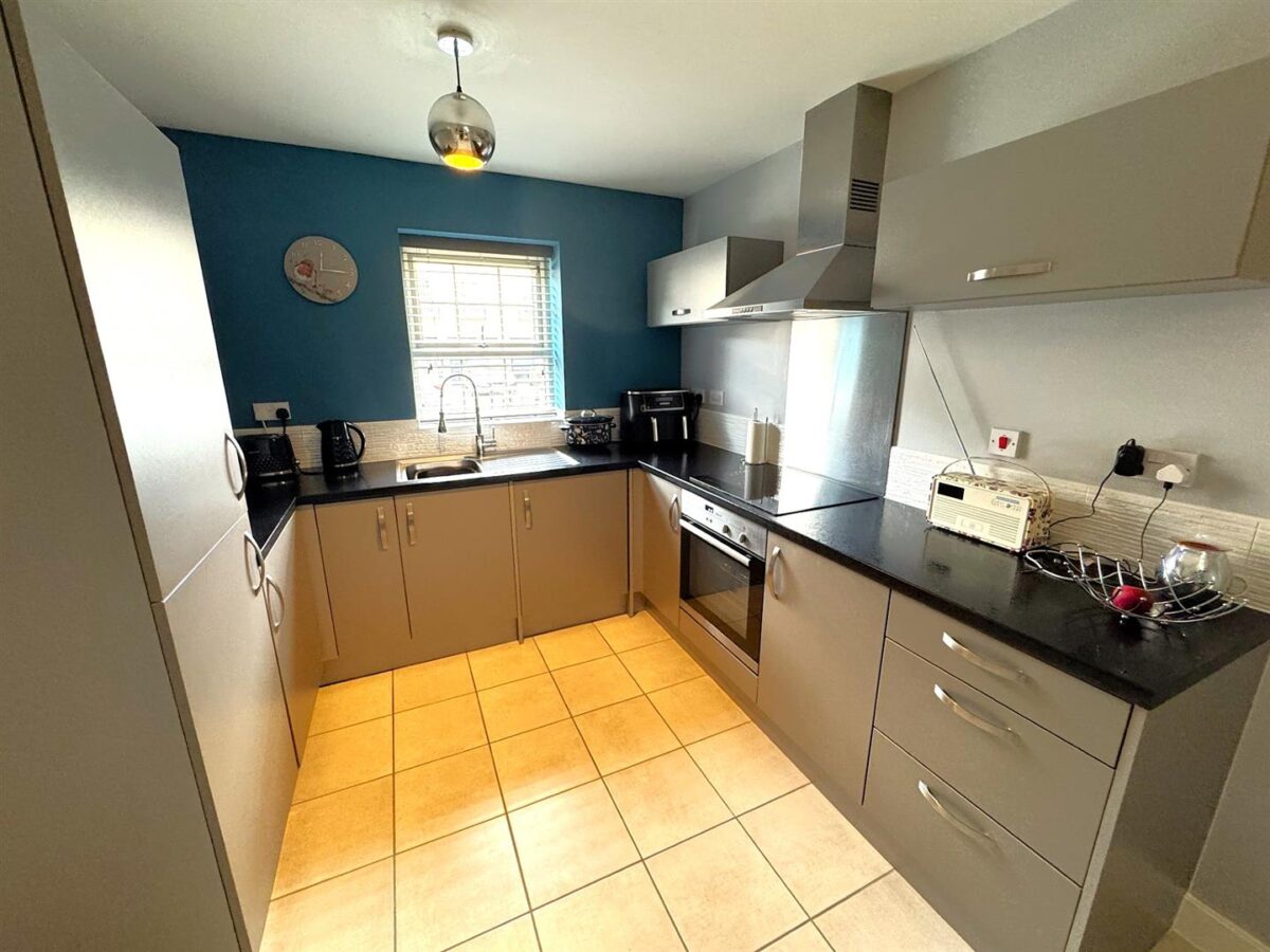 Regal Close, Corby