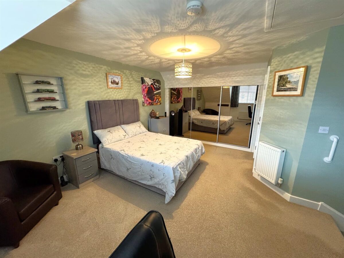 Regal Close, Corby
