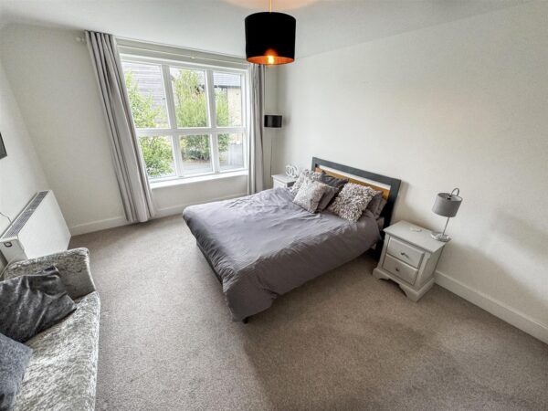 Lake Drive, Weldon, Corby
