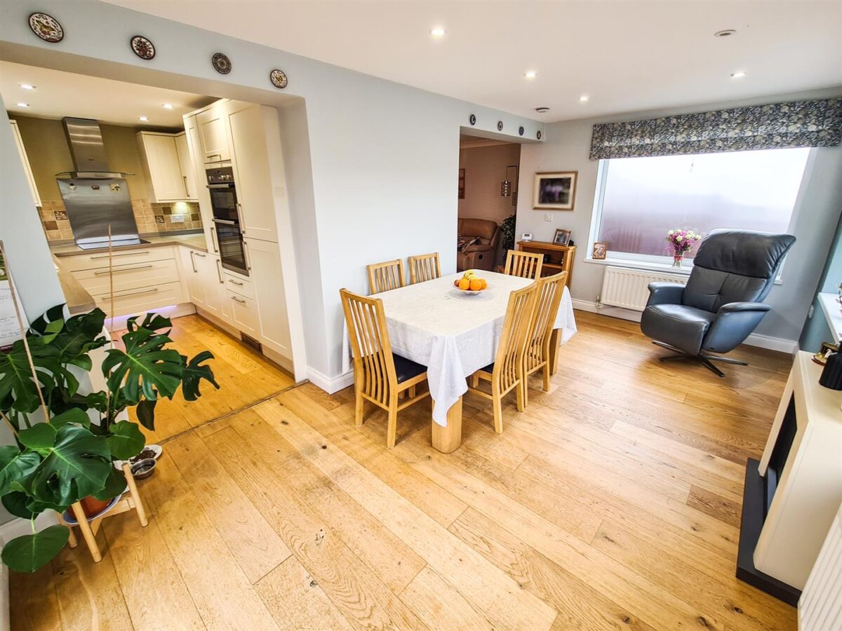 Driffield Grove, Corby