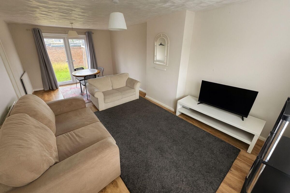 Newark Drive, Corby