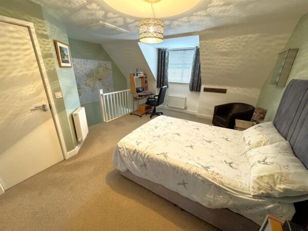 Regal Close, Corby