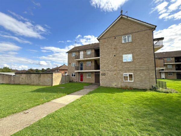 Rowlett Road, Corby