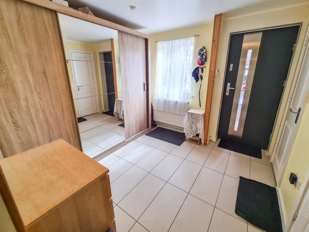 Butland Road, Corby