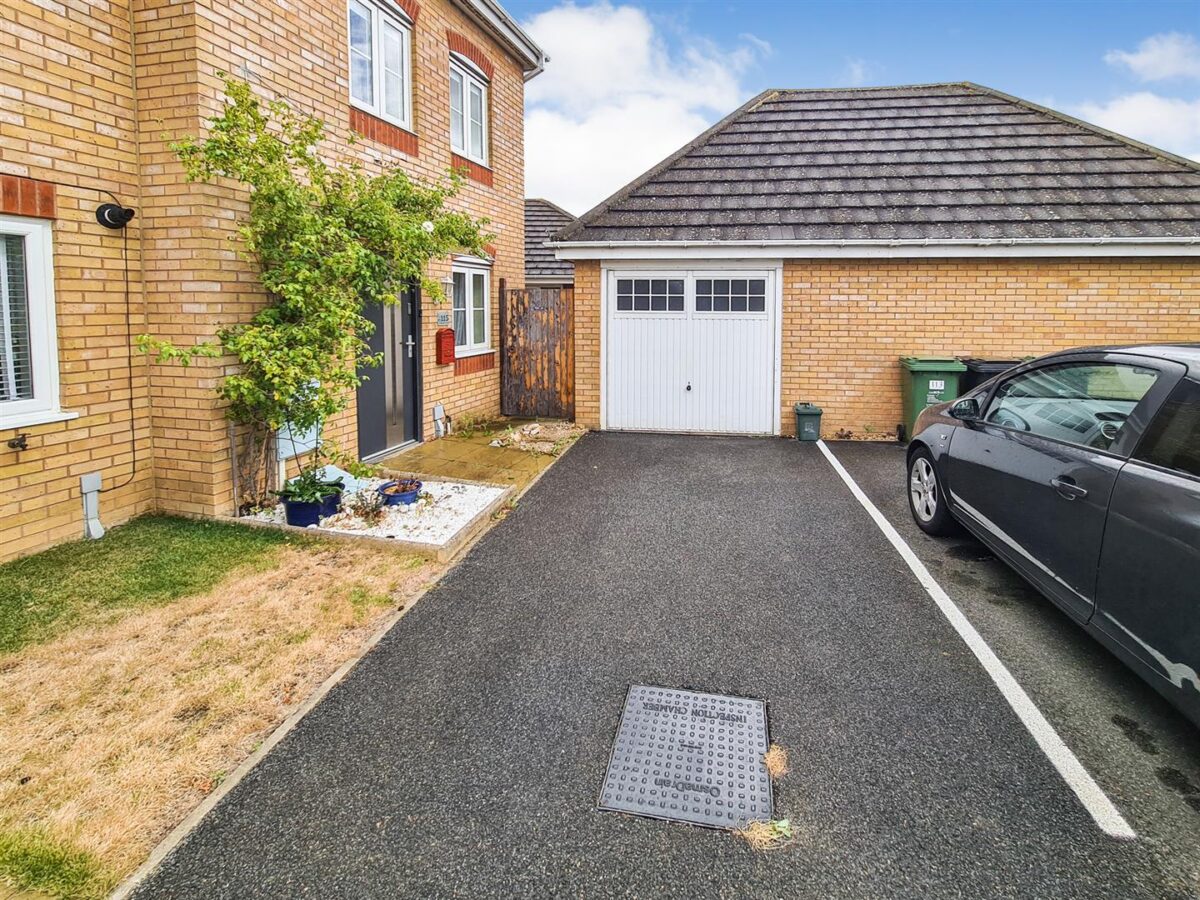 Butland Road, Corby