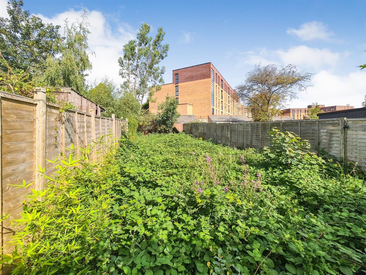 Oakley Road, Corby