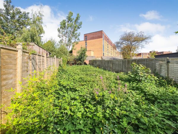 Oakley Road, Corby