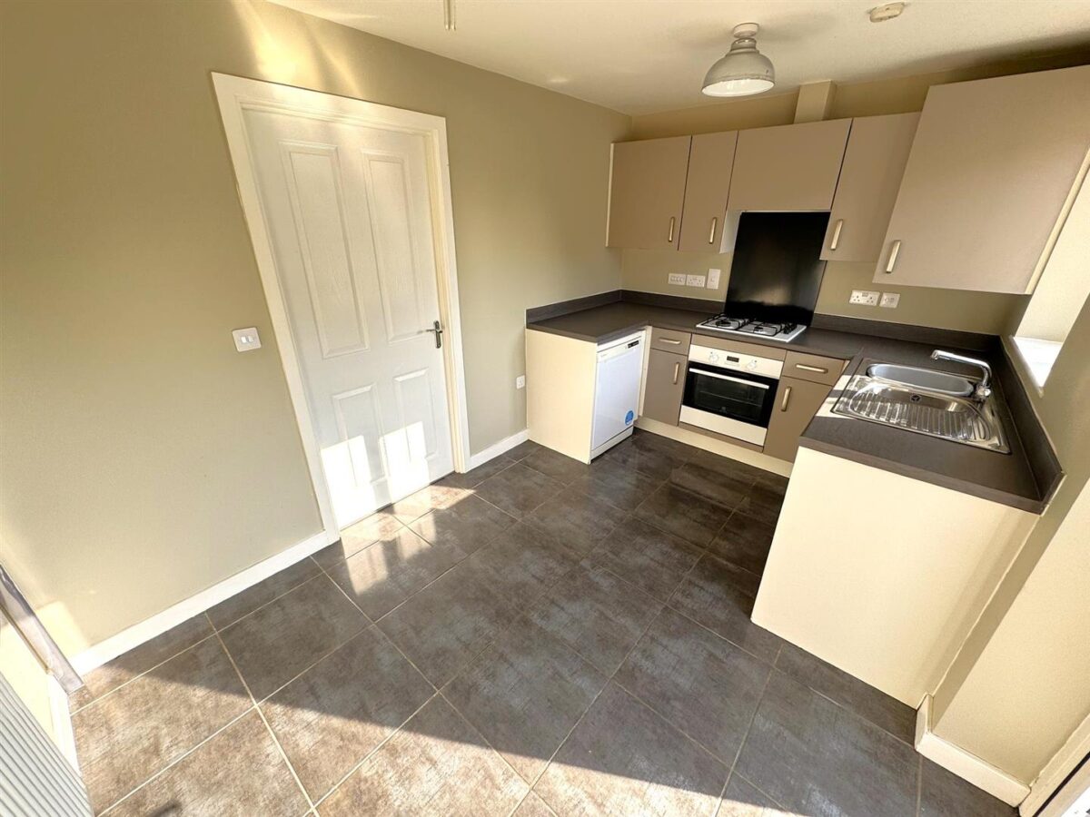 Yates Close, Weldon, Corby